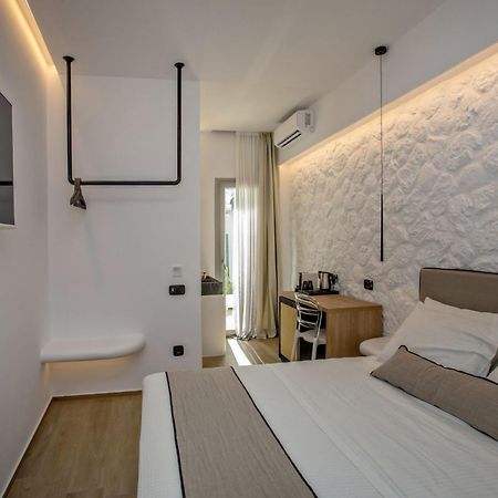 Levantes Luxury Suites I Тинос Экстерьер фото